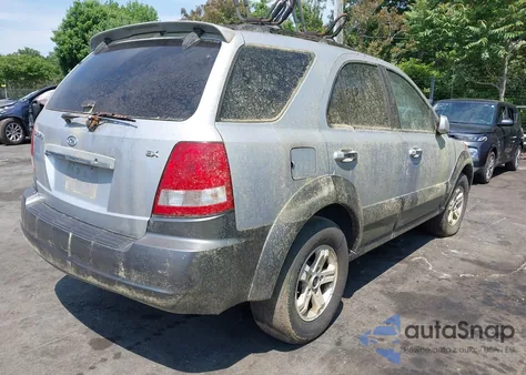 2005 Kia Sorento Ex/Lx from USA, damaged, VIN KNDJC733055438506
